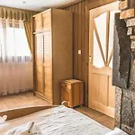 Izydor, Widok Na Tatry, Pyszne Posilki בית אירוח