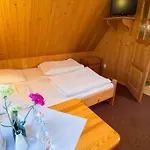 Δωμάτια σε οικογενειακή κατοικία Izydor, Widok Na Tatry, Pyszne Posilki Kościelisko