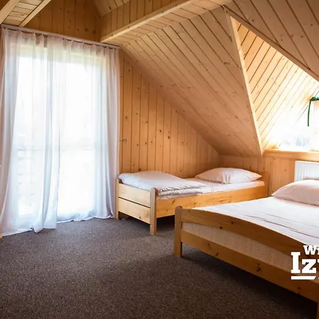 Izydor, Widok Na Tatry, Pyszne Posilki كوشتيليسكا