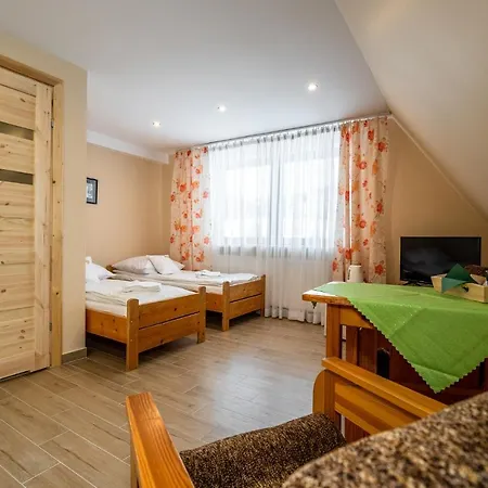 Homestay szállás Izydor, Widok Na Tatry, Pyszne Posilki