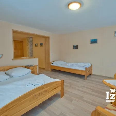 Izydor, Widok Na Tatry, Pyszne Posilki منزل للإقامة